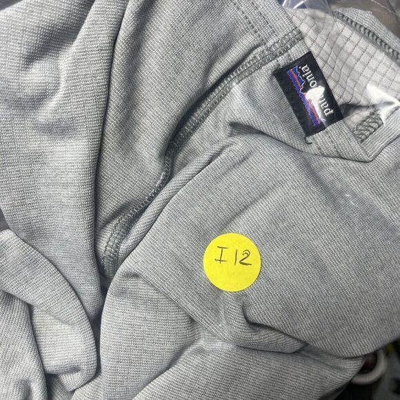 Patagonia Womens M Midweight Capilene Baselayer Gray Long Sleeve Polartec - Picture 11 of 11